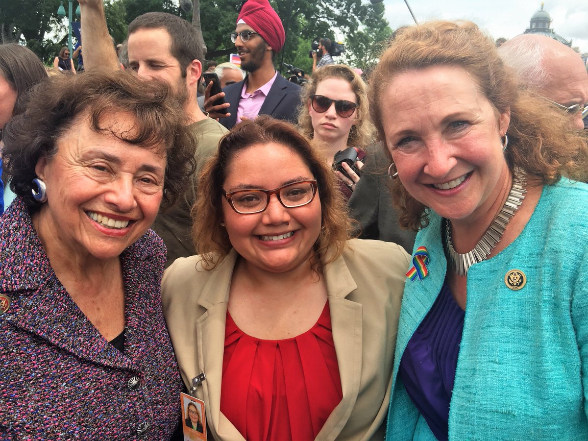 proudtobesmc's tweet image. We stand United against gun violence! Rep. Elizabeth Esty, Paloma Vasari and Rep.Nita Lowey#DaleRideInterns2016