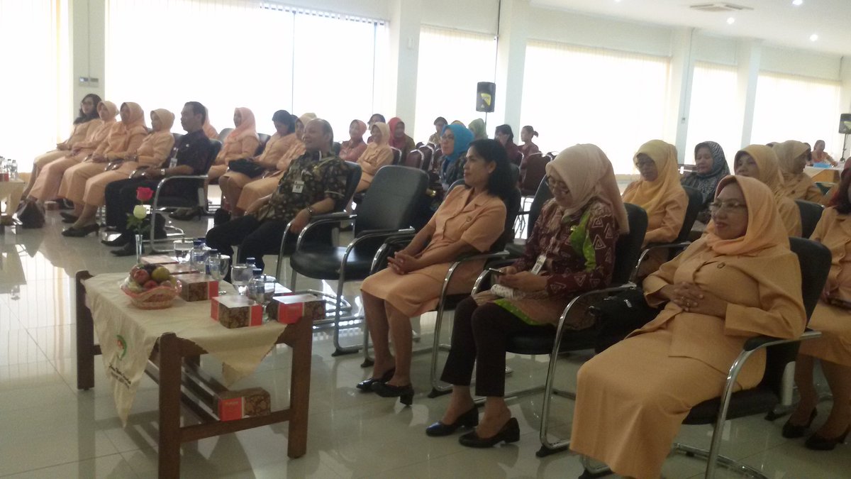 HBH DWP Dinpora Jtg. Diisi ceramah ust.Puryanto, M.Ag. "Tdk ada kata terlambat unt bertobat"@Dinpora12 <a href="/YaBudeng/">Budi S Dinpora</a>