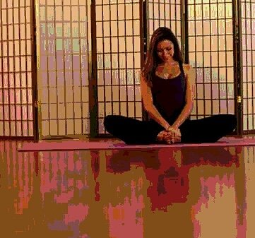 With_Luvh's tweet photo. Anything is possible #WithLuvh #yoga https://t.co/H9WuBlvyaE