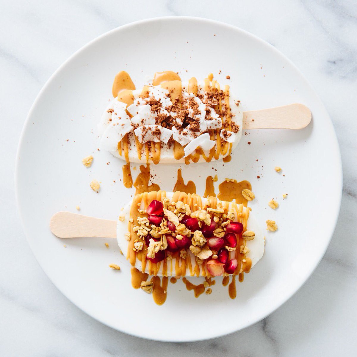 KINDSnacks's tweet image. How to beat the heat: yogurt pops + Clusters #TreatYourselfTuesday