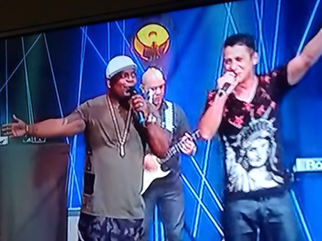 EdnaSardinha's tweet photo. @McMarcinho_Ofi  e @MCLeozinhoRJ  juntos na lembrança.. @MusicaBoaAoVivo https://t.co/rmFv0sCZlW