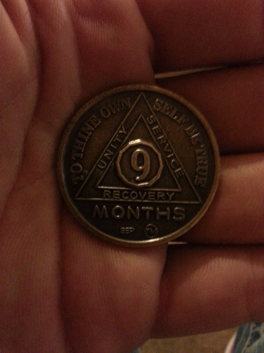 beast_mode1989's tweet photo. Living the sober life. If I am patience happiness will come to me.#9monthsclean #godisgood #soberlife https://t.co/ft7jMkb0C4