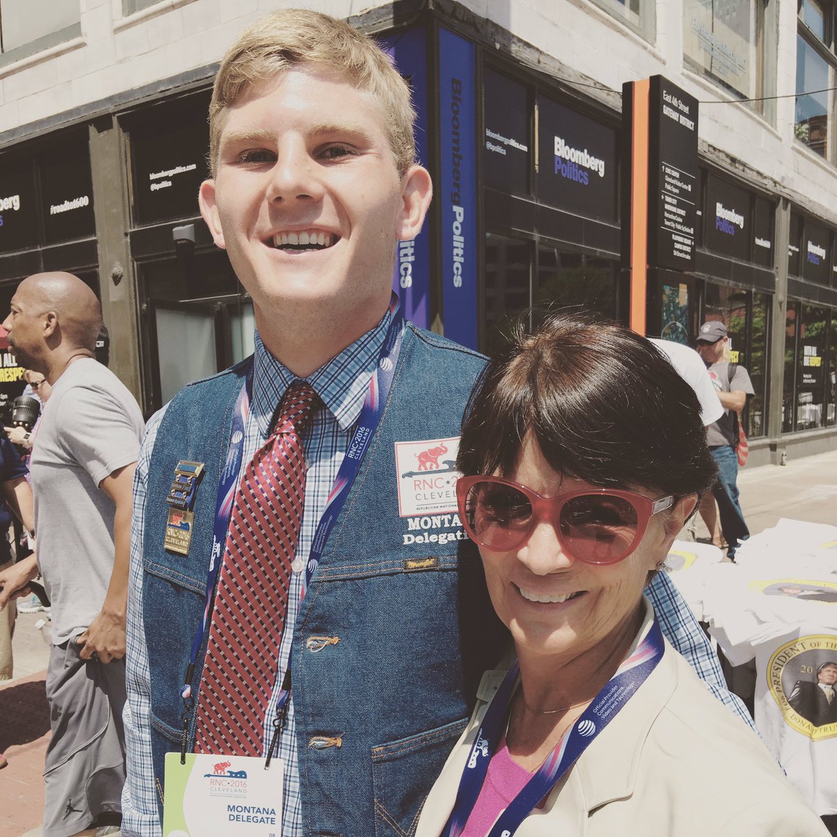 EricaRHill's tweet photo. 19 yr old .@TheHansHarris is Montana's youngest delegate. Great meeting him and his proud  Mom, Karen #GOPconvention https://t.co/fUPBN6imGe
