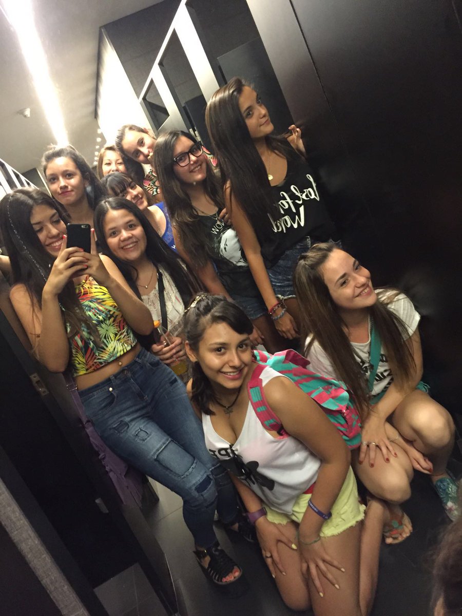 RamosRochi's tweet image. #FunTimeJulio2016 BUS LAS LADIES. El mejor bus que conocí, disfruten muchísimo chicas, las amo💕✨