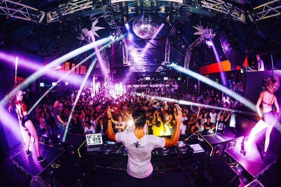 Krunk throwing down on home turf!