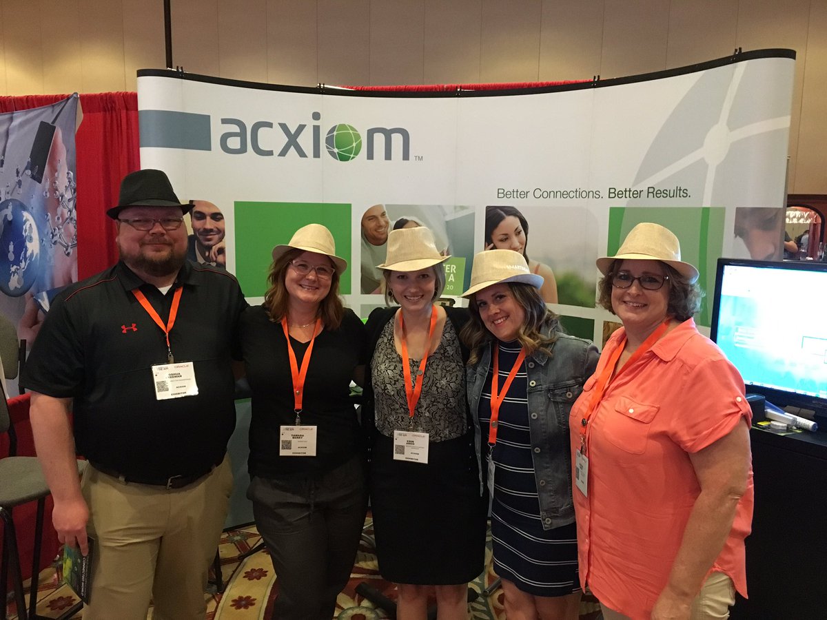 TbirdBerry's tweet image. @SmartBear thanks for the hats! #allabouttheapi #acxiom