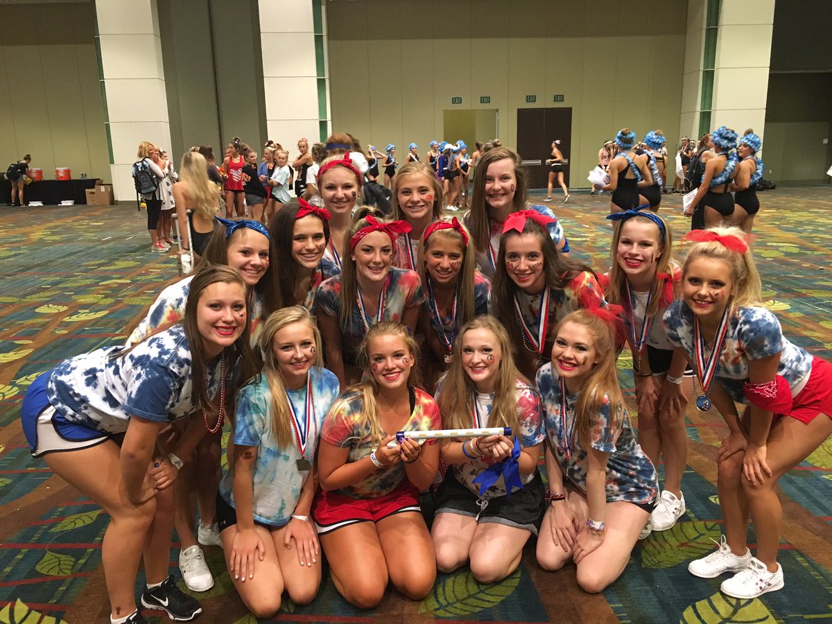 Spirit day at camp #USA #UDA #monarchsgetgold #mroon