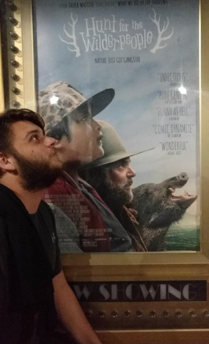 RossSample's tweet image. awkwardly laughed by myself but it was majestical @TwoPaddocks @TaikaWaititi #huntforthewilderpeople