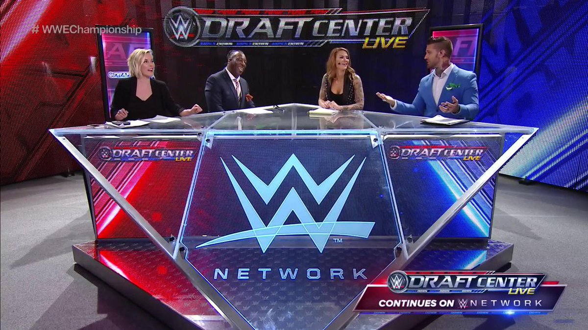 Resultado de imagem para wwe pré show summerslam 2016 comentaristas