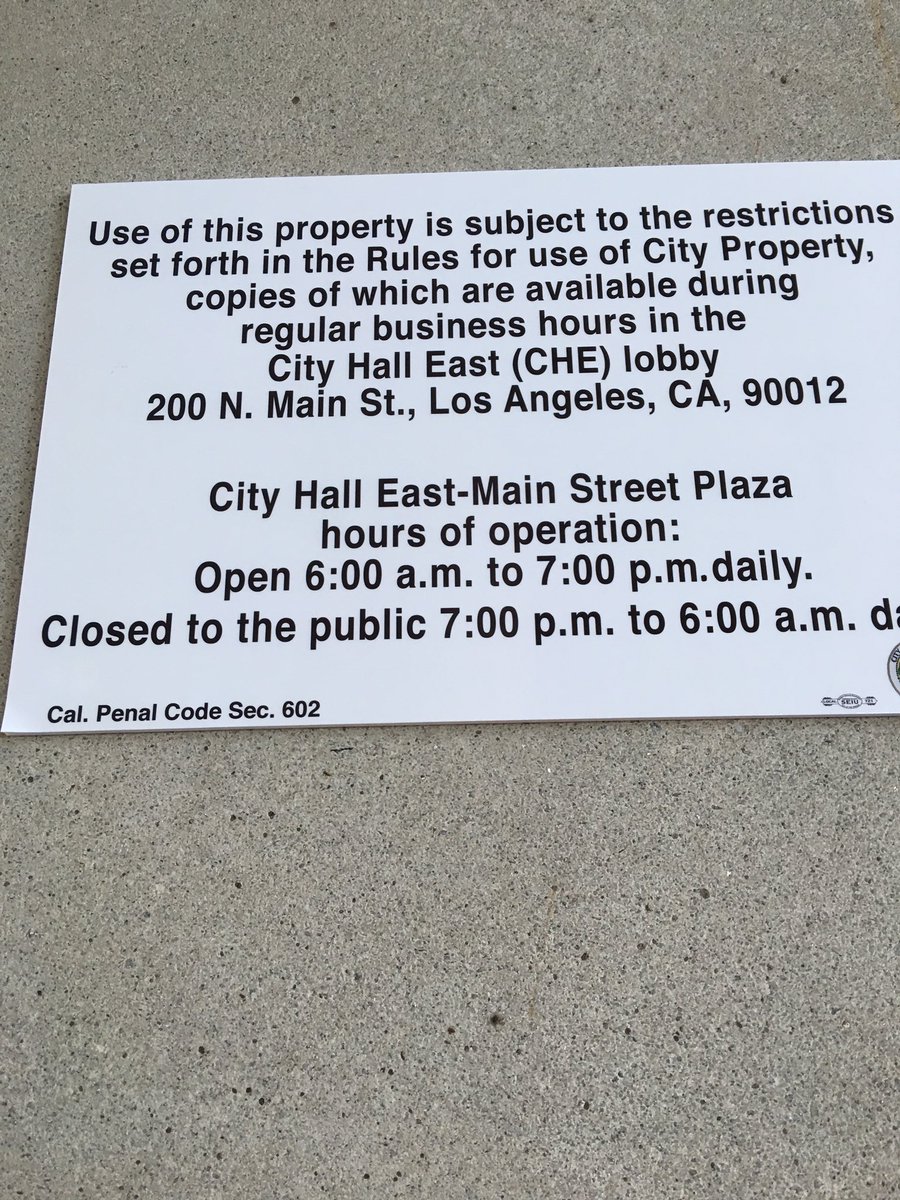 Kymmi600's tweet image. RT BLMLA: FYI ericgarcetti...City Hall belongs to the ppl. NOT PRIVATE PROPERTY. #DecolonizeLACityHall DAY8 #FireB…