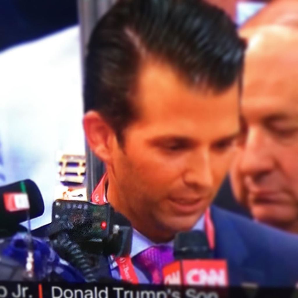 Zylight's tweet photo. Z90's still going strong. #zylight #led #cameraman #photojournalist #tvnewscrew #shootanywhere #rncincle #gop https://t.co/gxyCniOjFf