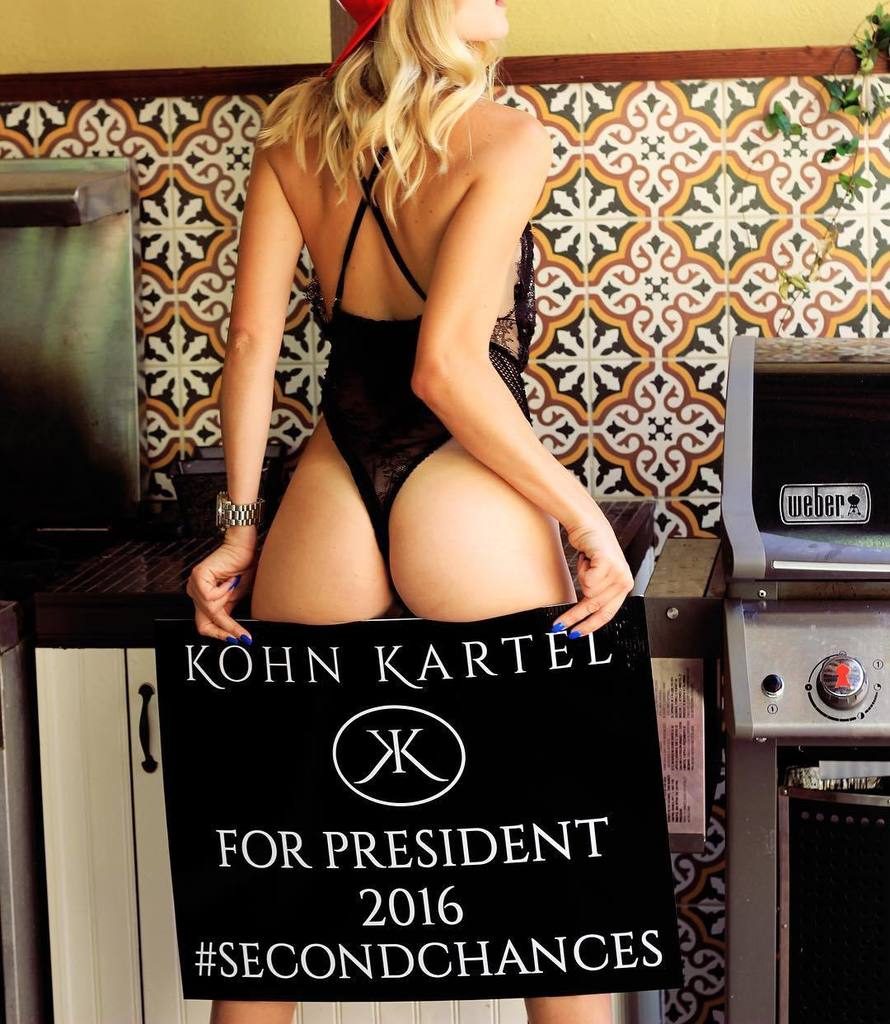 Kohn Kartel for president ✊ changing the world one day at a time #kohnkartel @nixtoma 📷<a href="/kc/">Kristin Greenwell</a>… ift.tt/29U0a8p