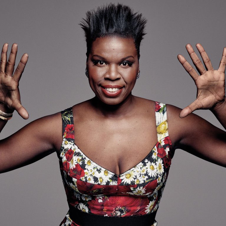AskiaJones's tweet photo. Love you @Lesdoggg! An attack on you is an attack on me!
#Queen #LoveForLeslieJ #Respect https://t.co/iTcm5fVT2V