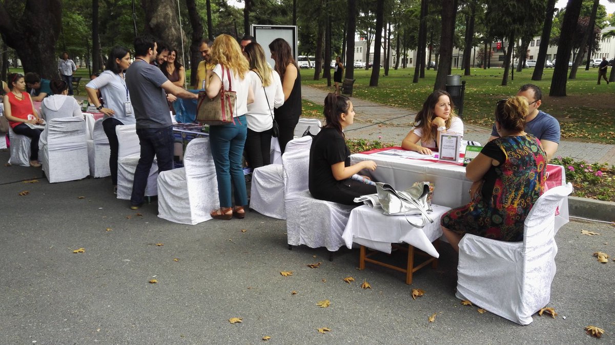 İstanbul Üniversitesi 2016 Tercih ve Tanıtım Günleri Merkez Kampüs Bahçemizde Başladı
