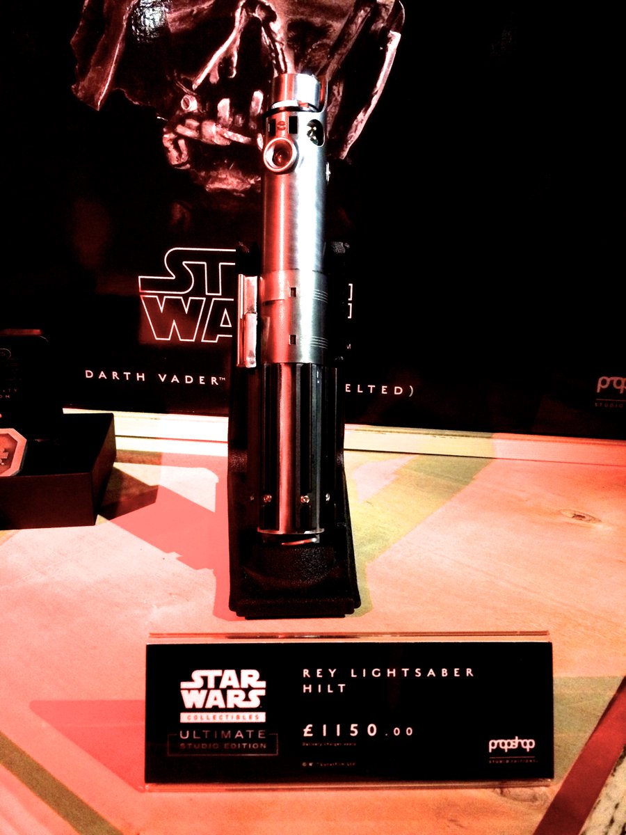 StarWarsSucker's tweet image. Has anyone got a few G to drop on this lot @PropshopUK? Time to consider remortgaging. #SWCE #SWCEPics #NewLevel