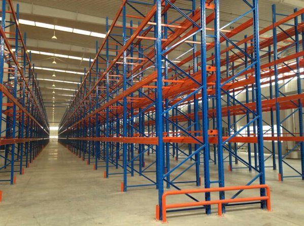 masterracking1's tweet image. Do you need pallet racking? Just let me know.