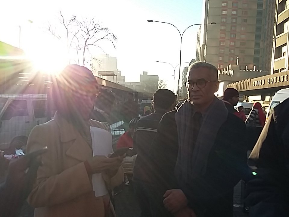 Early morning in joburg CBD with <a href="/UvekaR/">Uveka Rangappa</a> and <a href="/acfick72/">ACF</a> talking about issues facing the city on <a href="/eNCA/">eNCA</a>