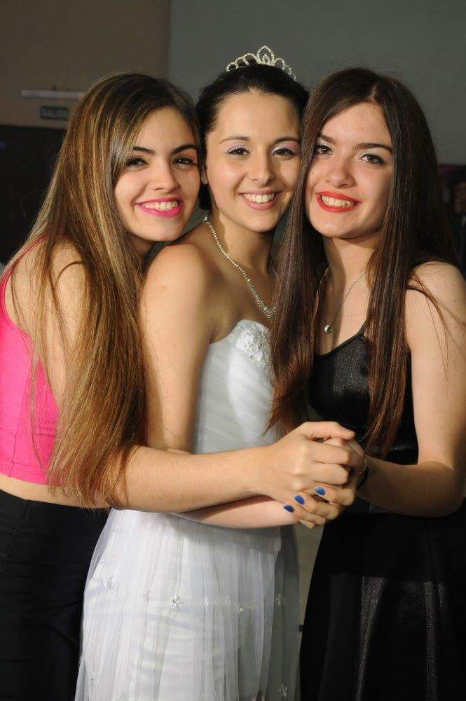 biananzani's tweet image. LAS AMOOOO, PASENLA HERMOSO POR FAVOR Y APROVECHEN MUCHO💕💗 @MicaGonzalez_13 @AliiNovoaa #FunTimeJulio2016