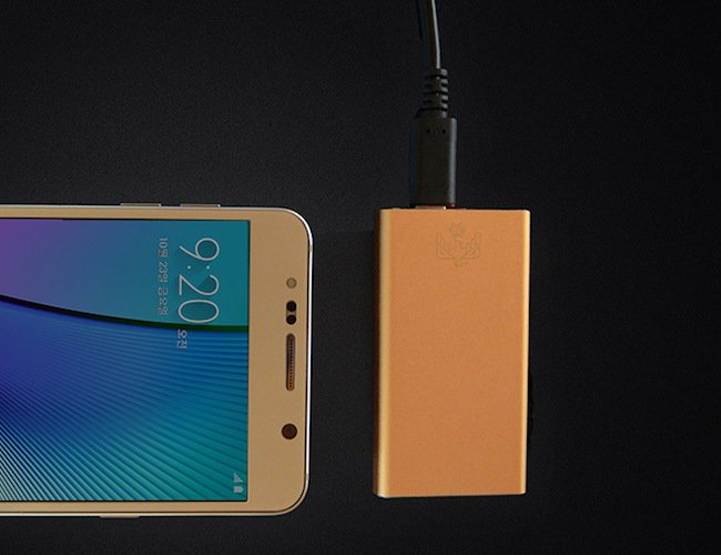 Meet <a href="/TheThunderdrive/">Thunder Drive</a> 3 #SSD gdfl.co/29P89RA Transferring data on the go will be convenient now! #gadgets