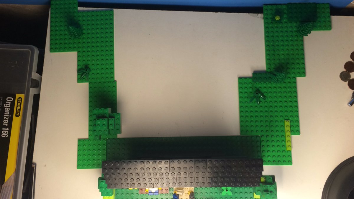 jasperreddin's tweet photo. I will stop at nothing to build only what the camera sees #BRAWL2016 https://t.co/tj2espxVP4