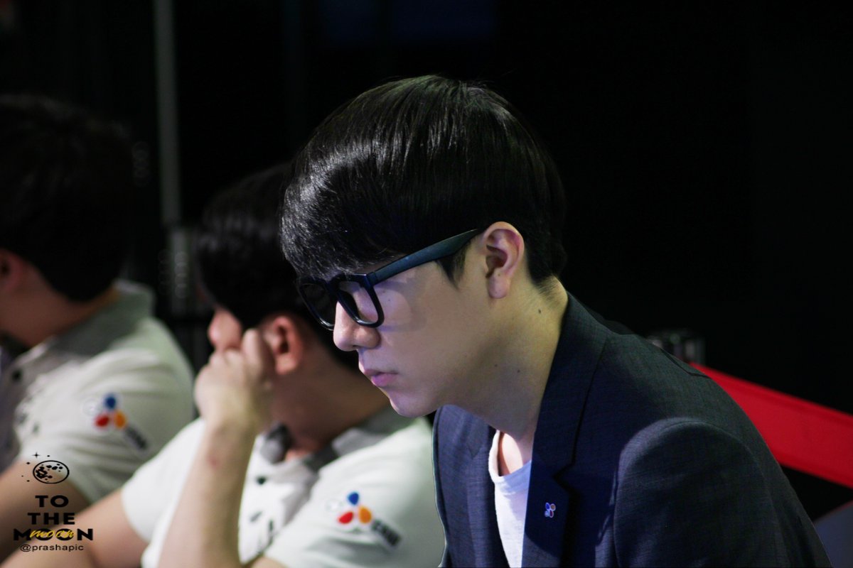 prashapic's tweet photo. 20160717 CJ ENTUS SC2 #sKyHigh #조병세 코치님 https://t.co/GLy9mooK9a