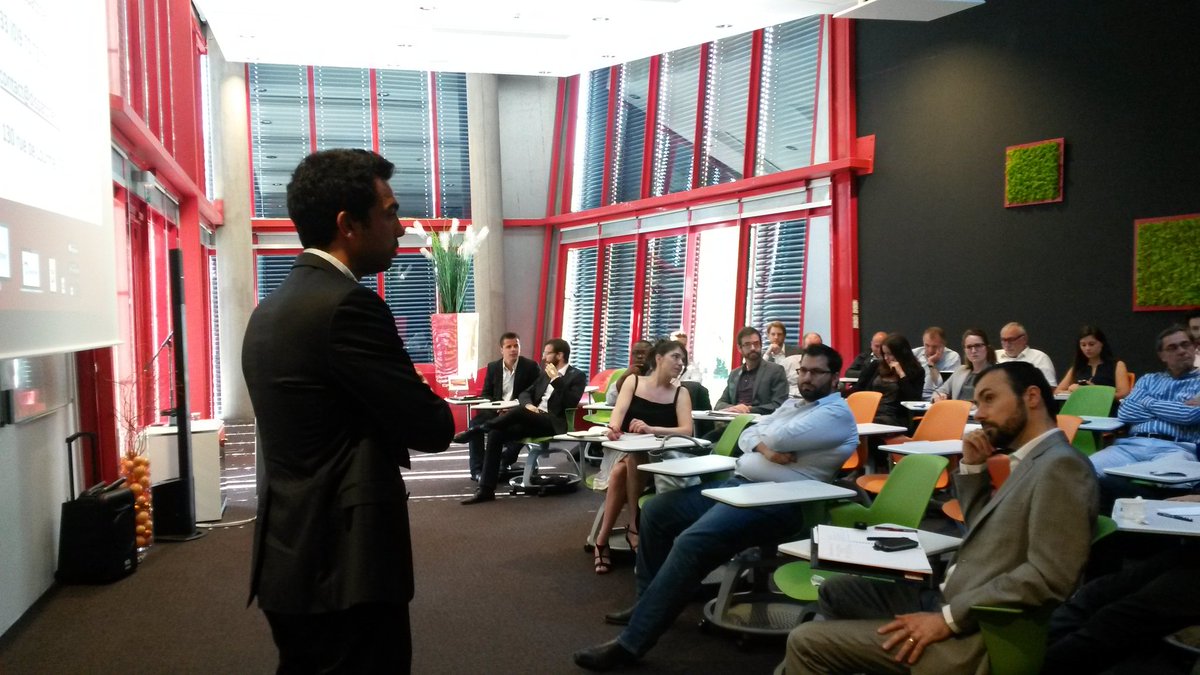 impulse_labs's tweet image. #startup day les équipes de @GroupeADP rencontrent les innovations BTP Immobilier à Charles de Gaulle