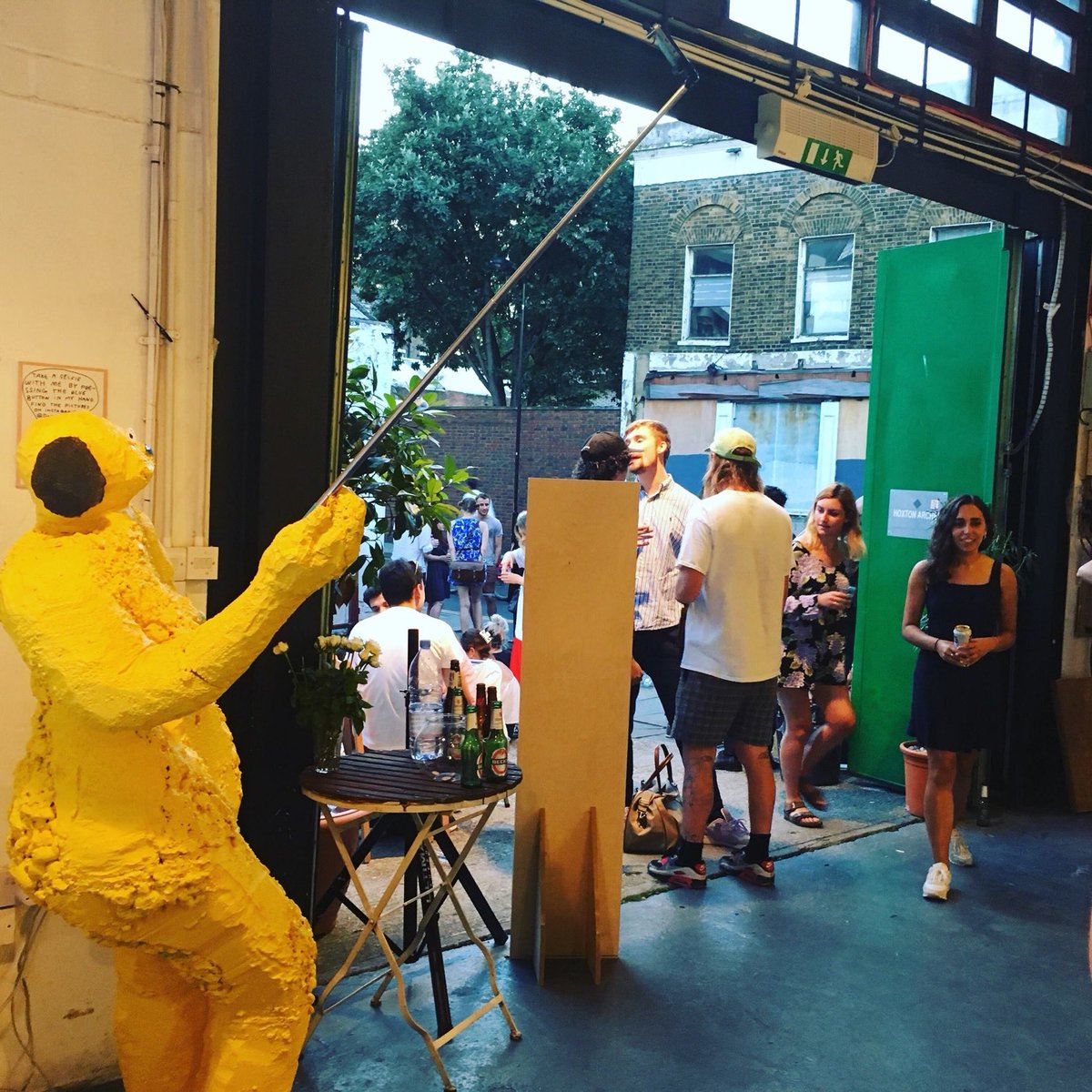Hoxton Arches tweet media