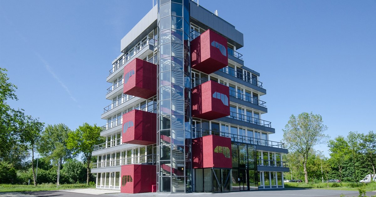 Ook bij een gerenommeerd internetbureau werken? Solliciteer dan als Magento developer! bluedesk.nl/over-bluedesk/…