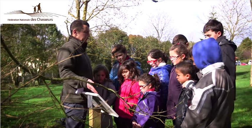 ChasseursFrance's tweet photo. Les chasseurs mettent en oeuvre des pratiques innovantes en #EducationNature - YouTube https://t.co/jN4MdcOJnL https://t.co/BRUZZ3cBKS