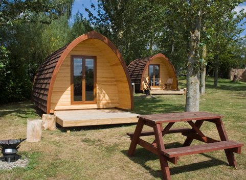 aroundaboutbrit's tweet photo. This #adultonly #touringpark offers #superbviews & #awardwinning #5star facilities!
https://t.co/Ea6vFnJTox #Glamp https://t.co/76wSezh7O6
