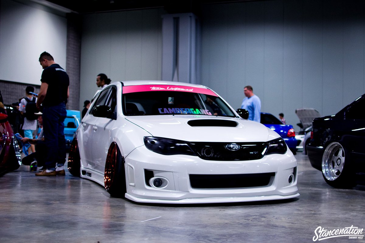 pick up car photo tweet media