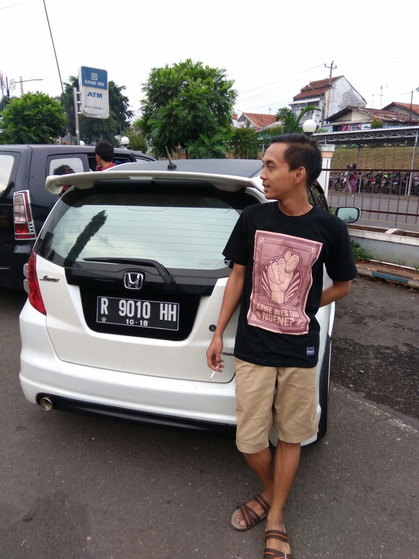 Wes ganteng maksimal durung mas nganggo ngene ikii <a href="/gondrongg/">gondrongisme</a>