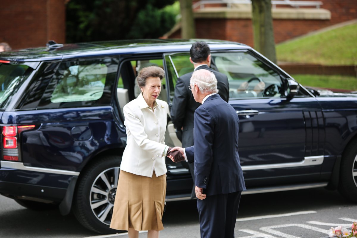 warwicksport's tweet photo. HRH The Princess Royal visiting @warwickuni campus to meet BUCS delegates at #BUCSConf16 last week. #ActiveCampus https://t.co/XJRPDlVGQy