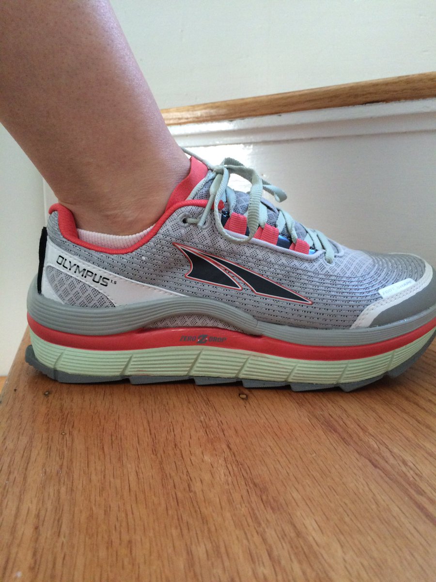 altra for wide feet