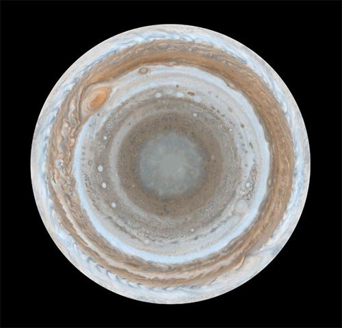 Gezegenin güney kutbundan çekilen detaylı fotoğraf. goo.gl/IaQPZG