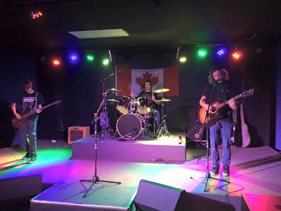 FW2Sh's tweet image. 