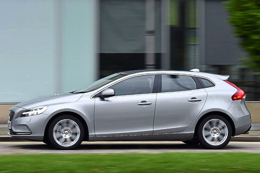 DrivetimeShrop's tweet image. Find out more about #Volvo V40 upgrade at shropshirestar.com/motoring/2016/…