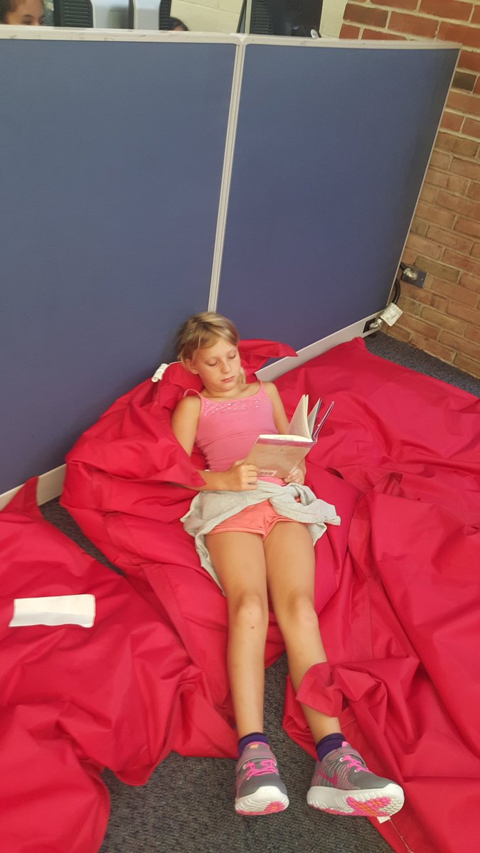 bellajacklynn's tweet photo. Reading at the library. https://t.co/F8pZDdMM3q