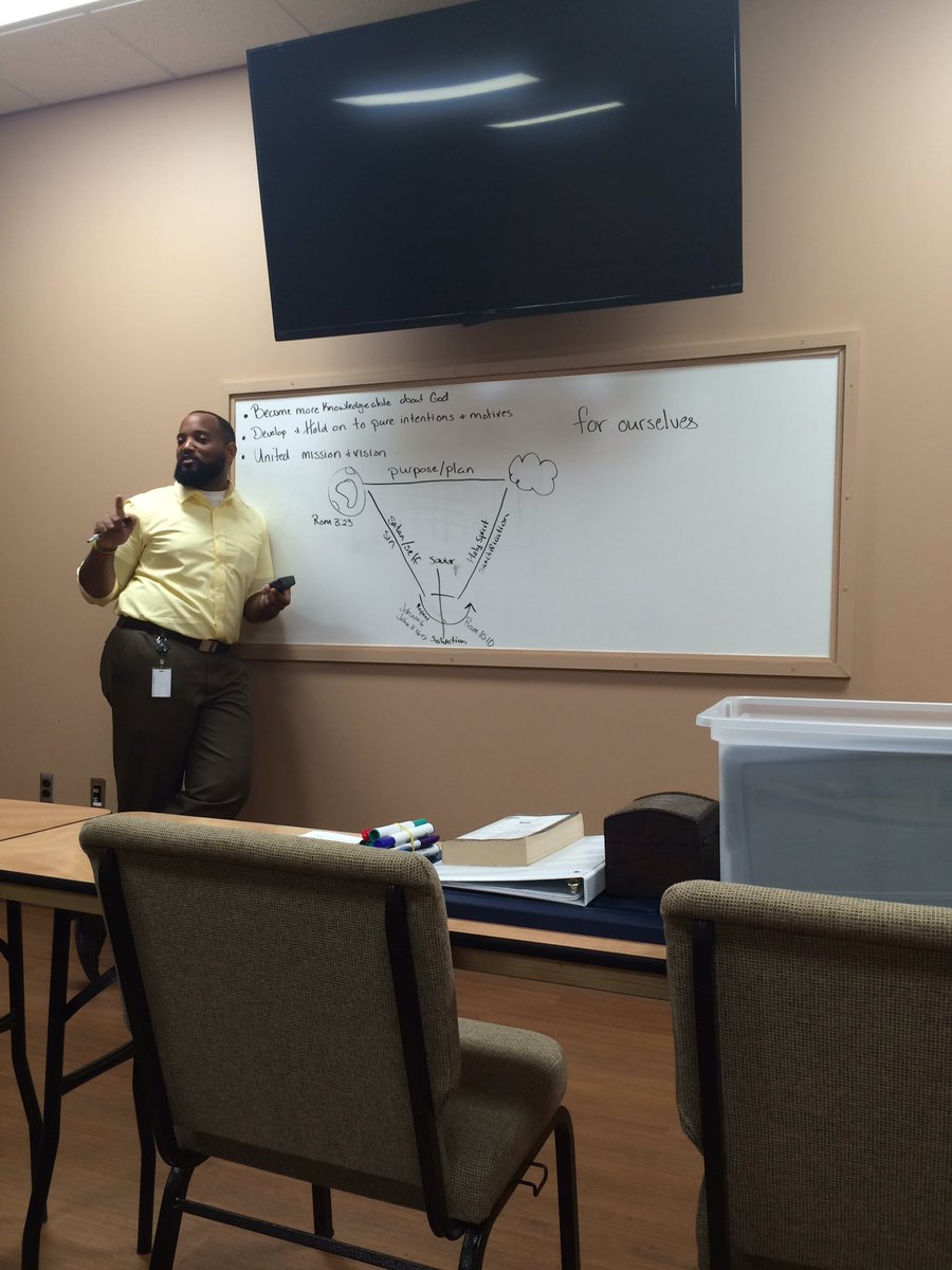 WTCConnection's tweet photo. #BibleLab #WTC https://t.co/IgiAKfwaDt