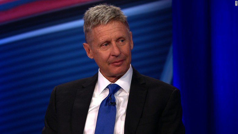 CNN's tweet photo. Gary Johnson and Bill Weld are set to make their case at CNN's #LibTownHall https://t.co/17TtuCdDUb https://t.co/DHbulsEs2k