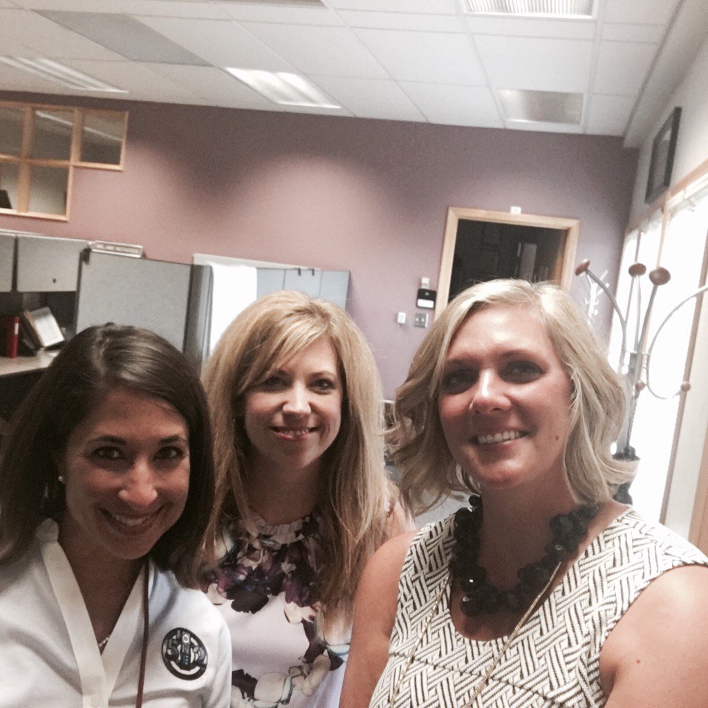 tm_instructED's tweet photo. getting ready to meet our new teachers tomorrow!! https://t.co/KJfexAFOCq