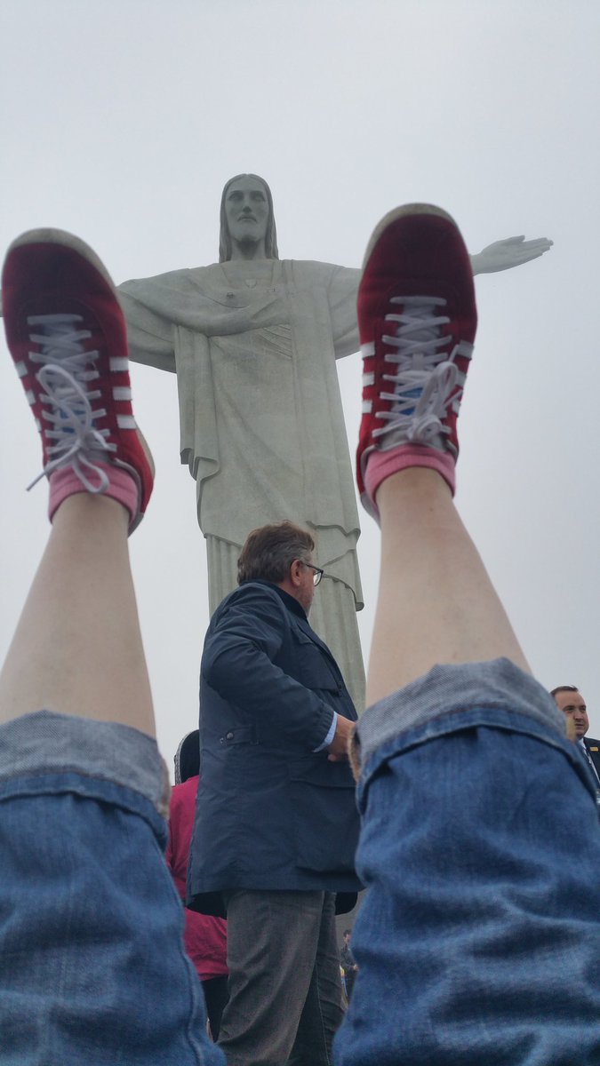 riomazni's tweet photo. I can hold the big guy up https://t.co/bwCL07WAeI