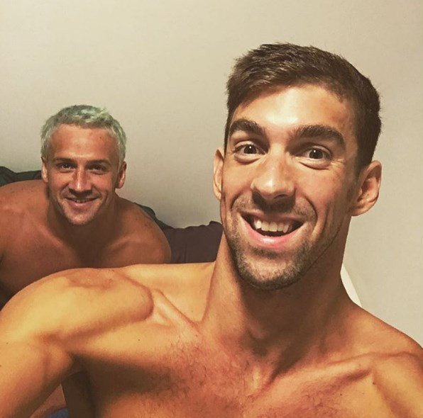 Phelps: 'Feliz aniversário para o cara mais velho do time'. glo.bo/2aB0g2Y