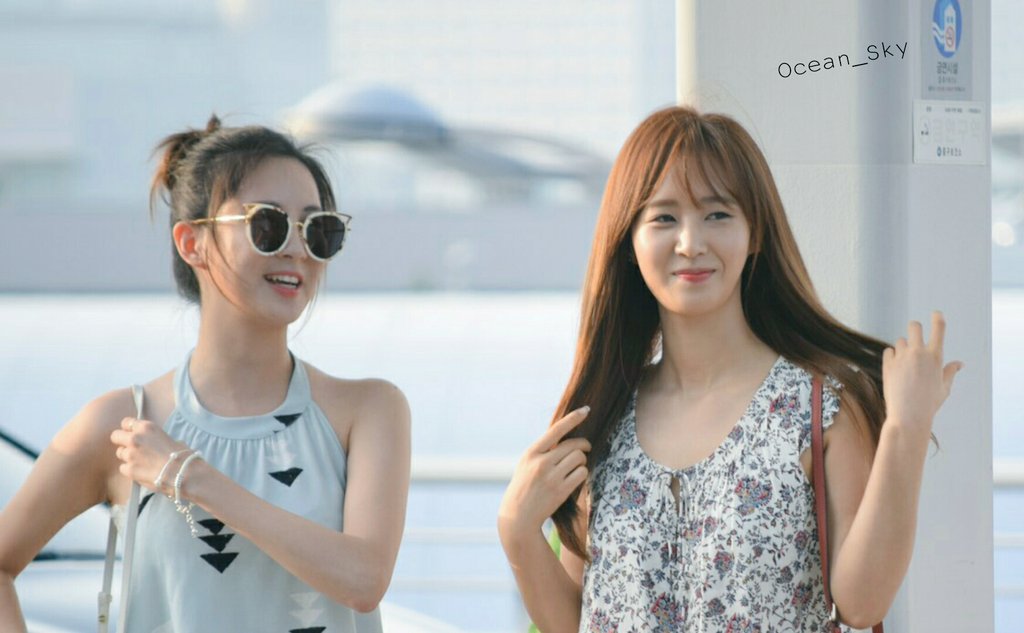[PIC][04-08-2016]Yuri và SeoHyun khởi hành đi Trung Quốc để quảng bá cho thương hiệu dầu gội – “PANTENE” vào sáng nay Co-OVx_VMAAybpw