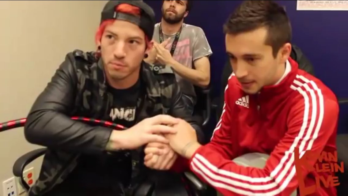 favsarchive's tweet photo. josh dun and tyler joseph https://t.co/BZWzo5lcpY