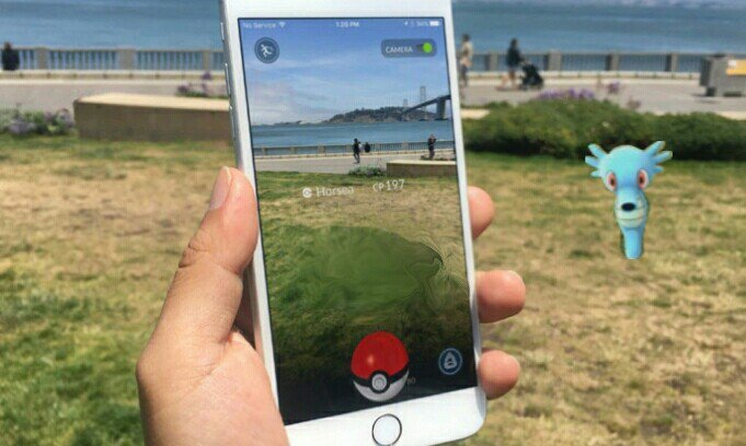 unamadresoltera's tweet photo. Higuain jugando a Pokemon Go https://t.co/Z2k3GhRoWA