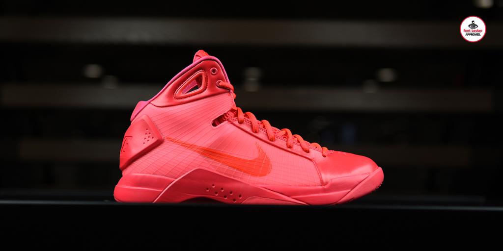 hyperdunk 2008 red