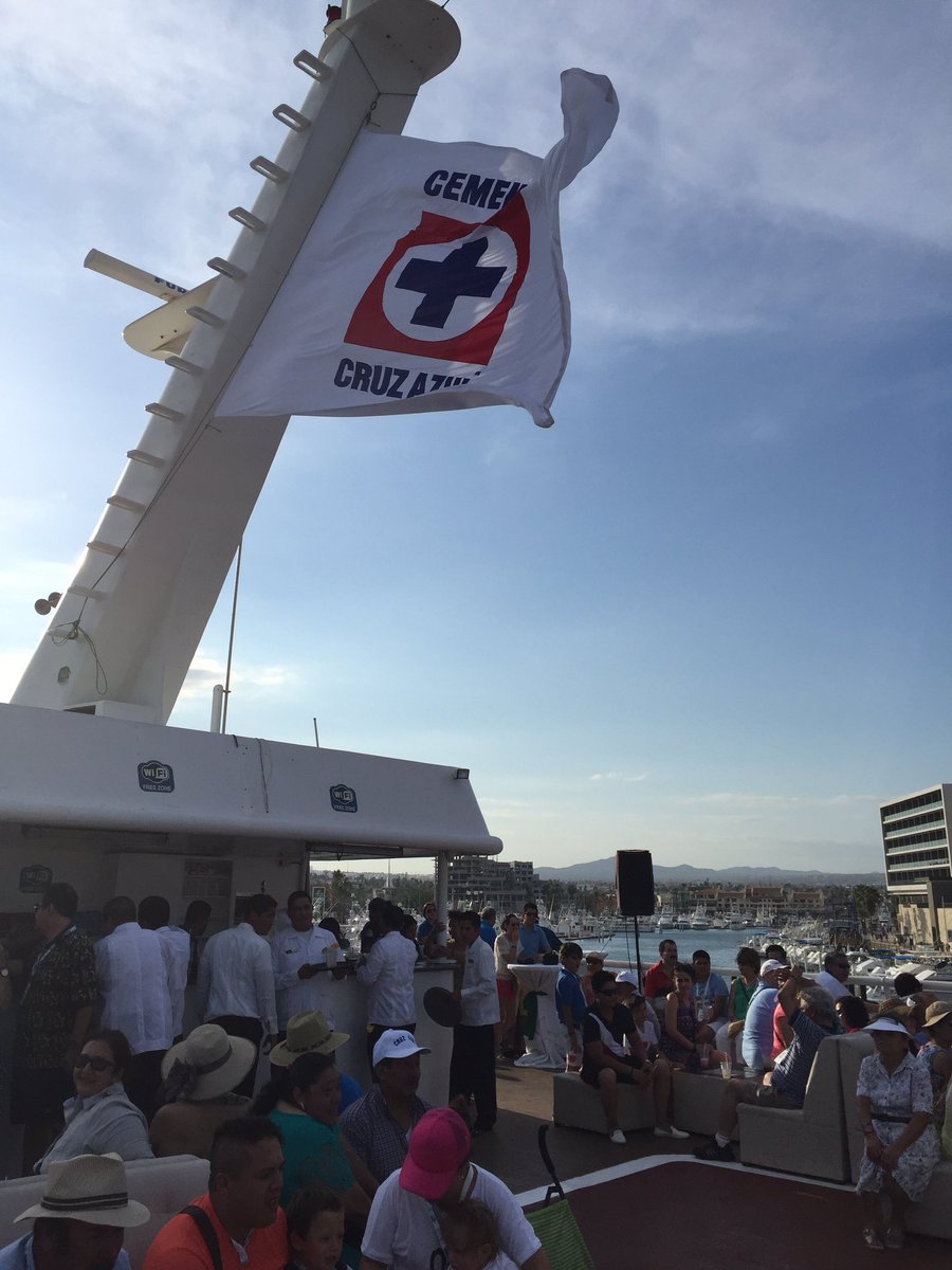 caboreytours's tweet photo. #CruzAzul #bienvenidos a #loscabos https://t.co/MfZSsqIIxt