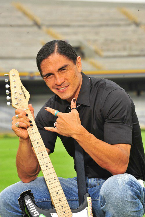 Francisco Palencia ha dirigido 4 partidos oficiales a Pumas. Ha ganado