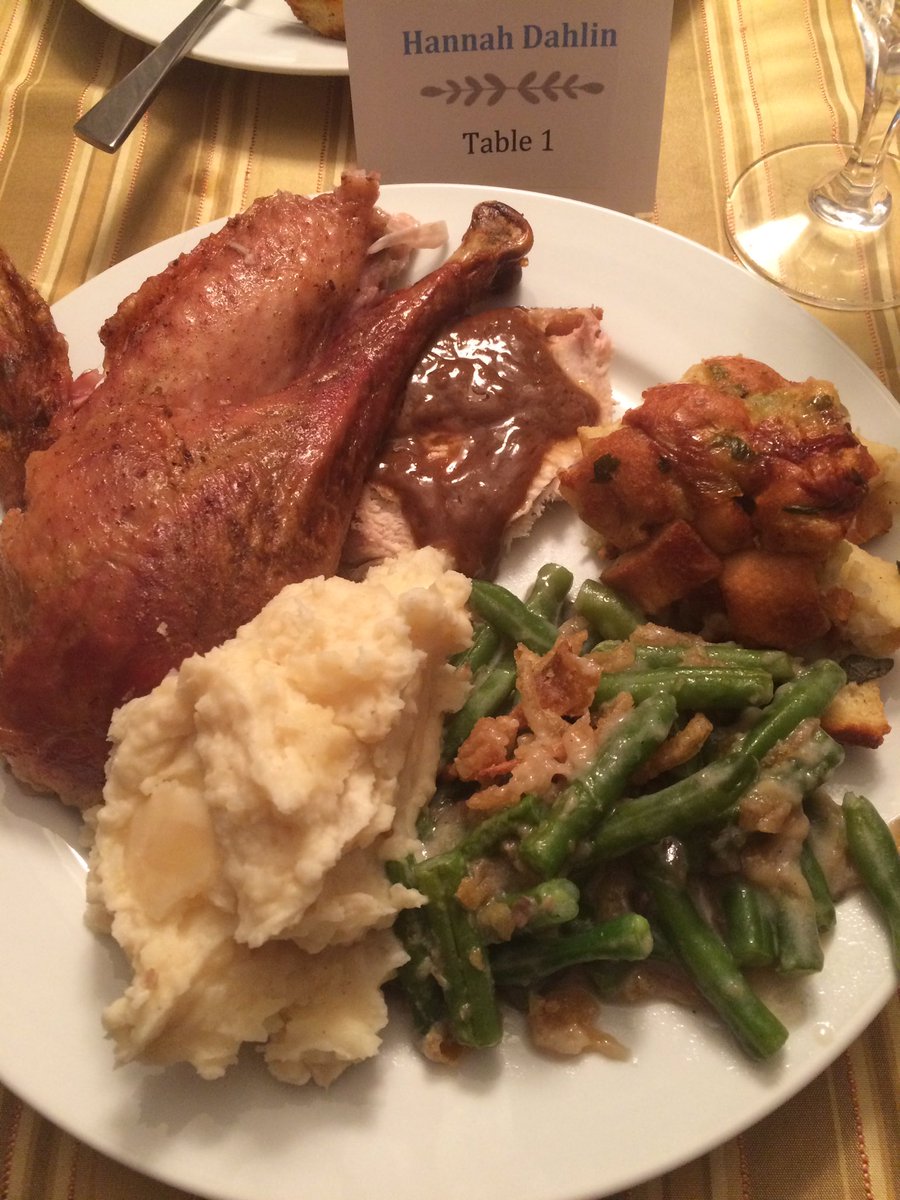 hashtaghannah's tweet photo. I cooked for 12 hours today to feed friends who mean the world to me. A good day indeed. Happy #ThanksgivinginAugust https://t.co/Em5fgrAMpU